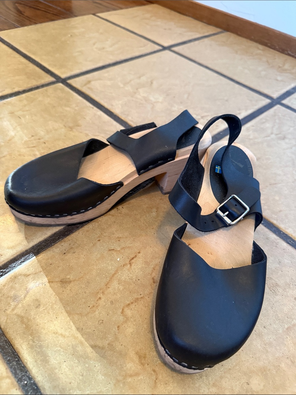 Women’s Black Leather Slingback Sandals